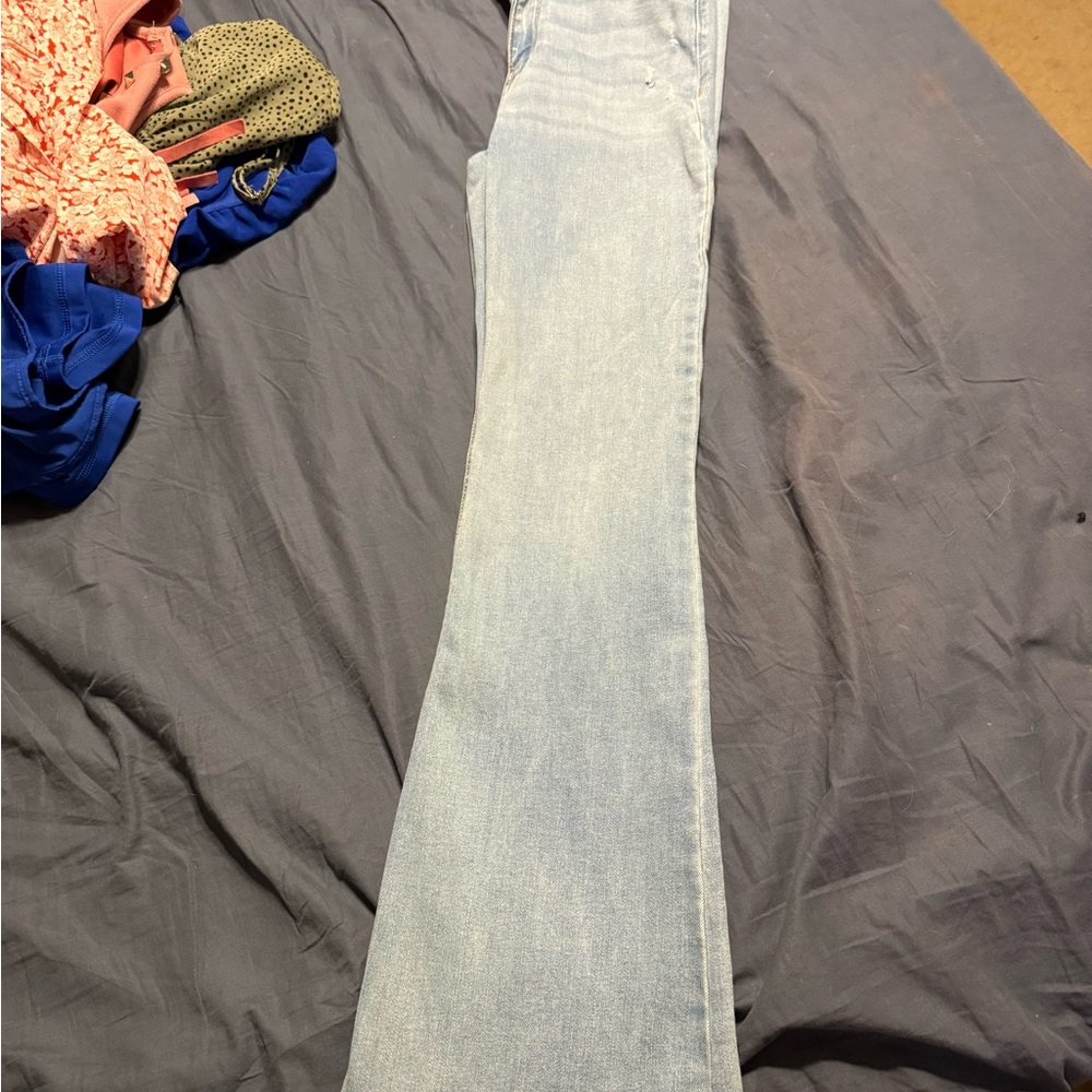 Women's Light Blue Jeans